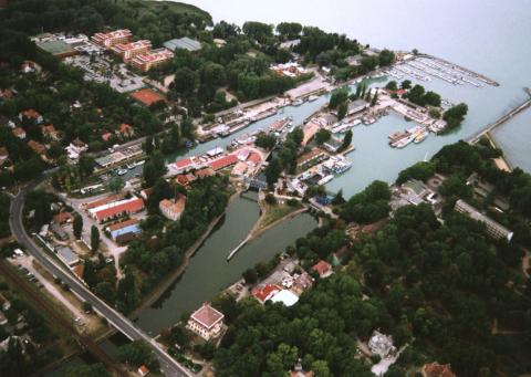 Schleuse und Sió-Kanal*